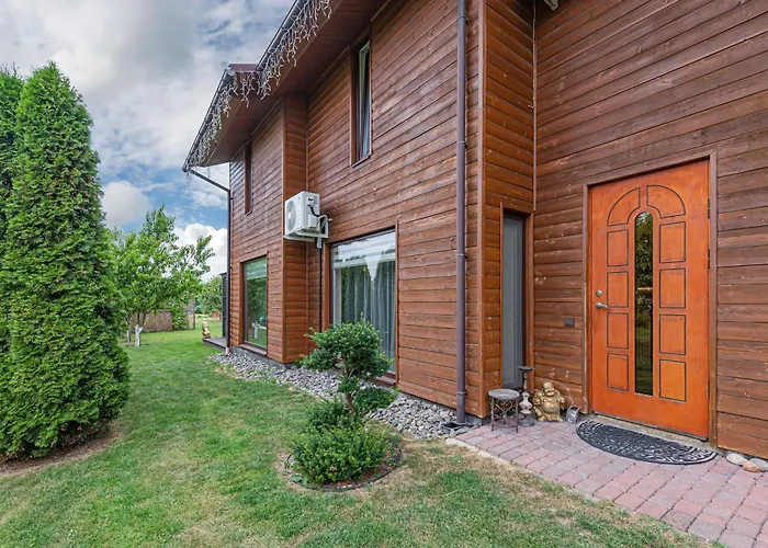 Calm And Private By Polo *